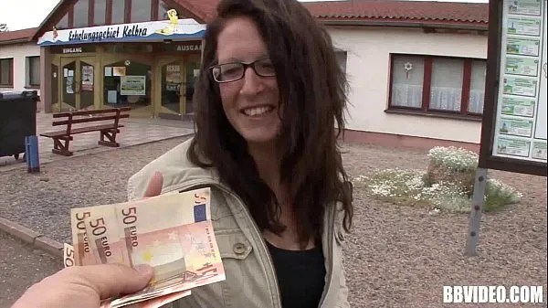 Mira Puta alemana tetona follada por dinero clips nuevos