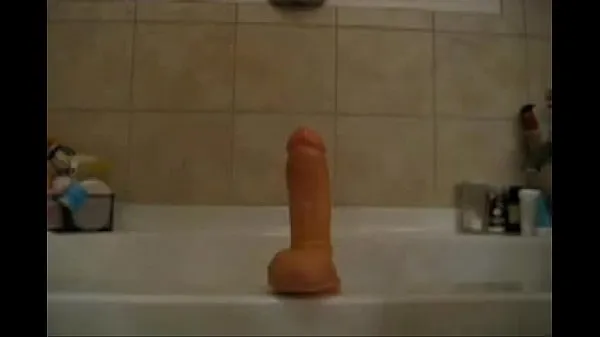 Watch Dildoing her Cunt in the Bathroom fresh Clips