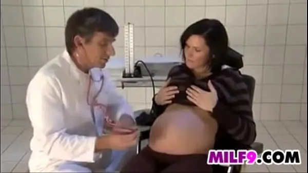 Tonton Pregnant Woman Being Fucked By A Doctor Klip baru