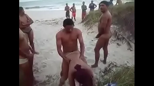 Sehen Sie sich Sex auf See öffentlichneue Clips an