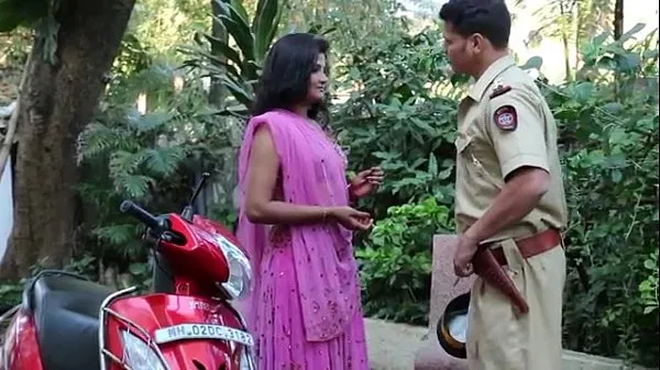 Bekijk Hot Desi Indian Aunty Neena Hindi Audio - Free Live sex nieuwe clips