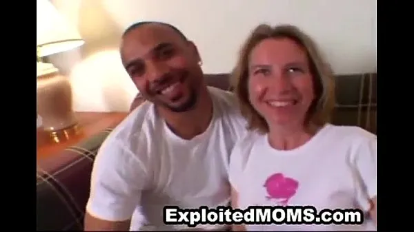 Bekijk Mom w Big Tits trys Black Cock in Mature Interracial Video nieuwe clips