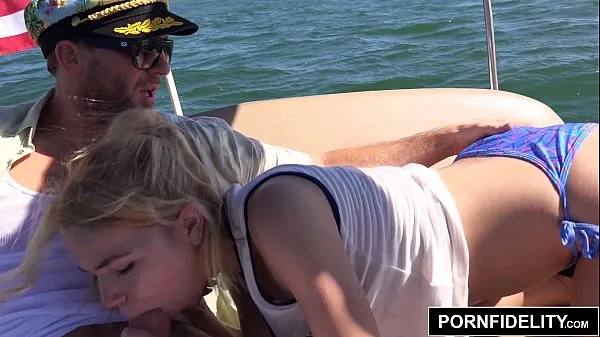 Tonton PORNFIDELITY Alina West Ass Fucked On a Boat Klip baharu
