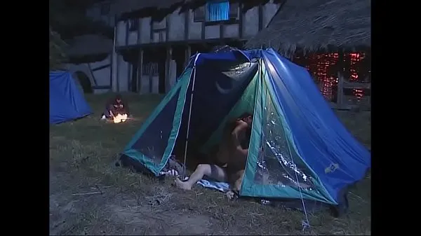 Katso Sex orgy at the campsite tuoretta leikettä