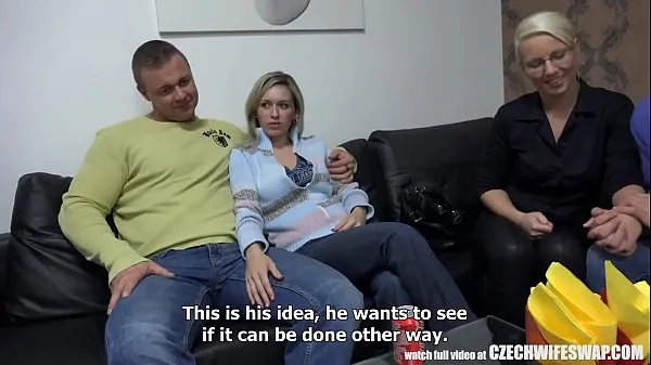 Bekijk Blonde Wife Cheating her Husband nieuwe clips