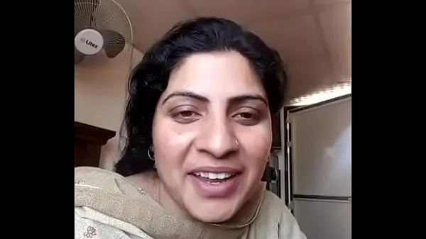 Tonton pakistani aunty sex Klip baharu