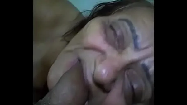 Tonton cumming in granny's mouth Klip baharu