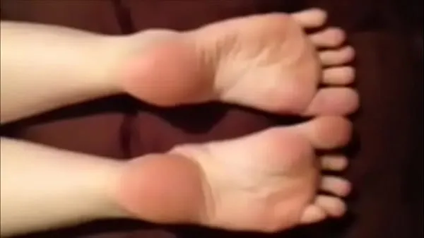 Xem Cumming on the soles n 35 of a woman I met at the 2018 carnival Clip mới