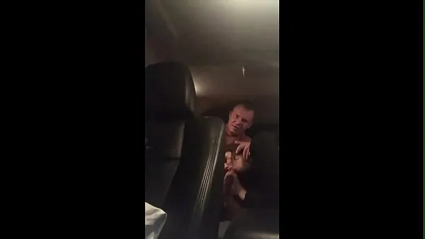 Tonton Fucking russian slut in the car and at home (home video Klip baharu
