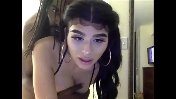 Se Transsexual Latina Getting Her Asshole Rammed By Her Black Dude friske klip