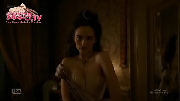 Bekijk 2018 Popular Emanuela Postacchini Nude Show Her Cherry Tits From The Alienist Seson 1 Episode 1 Sex Scene On PPPS.TV nieuwe clips