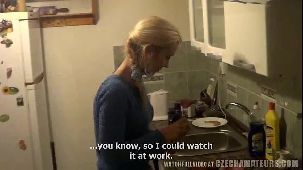 Bekijk This Horny Housewife is Fucking Machine Amateur Housewife Bondage nieuwe clips