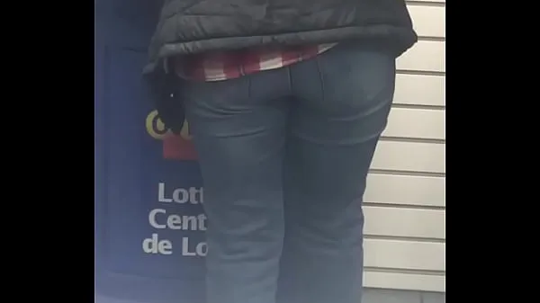 Посмотрите Вуайерист, мягкая попка милфы в джинсах свежие клипы