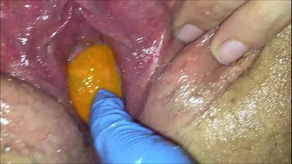 Watch Tight pussy milf gets her pussy destroyed with a orange and big apple popping it out of her tight hole making her squirt fresh Clips