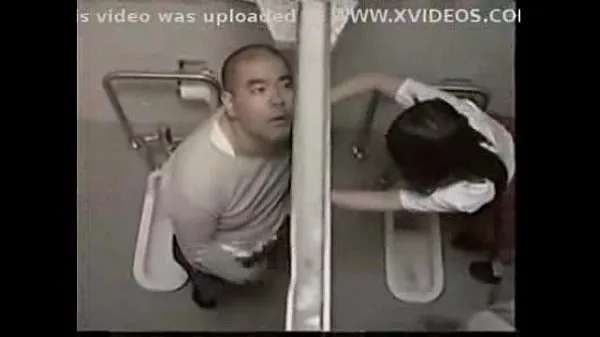 Tonton Teacher fuck student in toilet Klip baharu