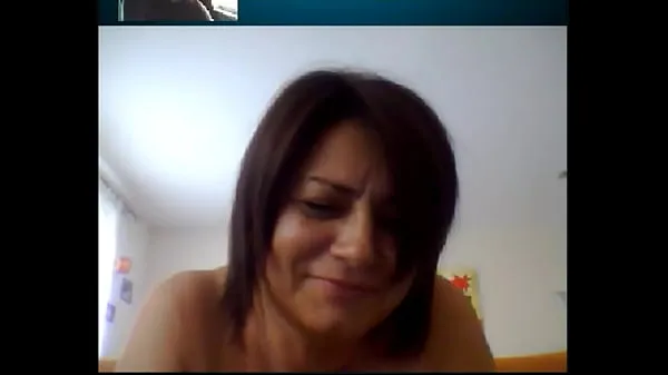 Bekijk Italian Mature Woman on Skype 2 nieuwe clips