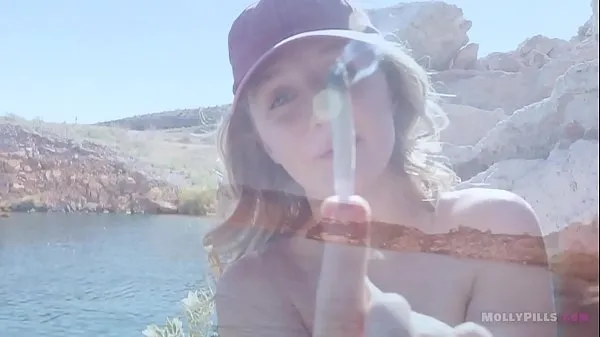 Oglejte si Real Amateur Girlfriend Public POV Creampie - Molly Pills - High Quality Full Video sveže posnetke