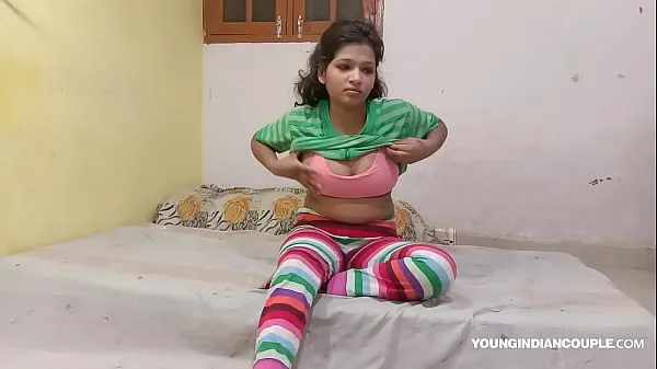 Tonton Desi Indian Sarika Hardcore Homemade Sex Klip baru