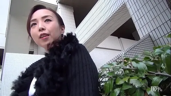 Titta på Nasty Mature Woman Looking For A Man With Marriage Excuse Manami Sakurai 1 färska klipp