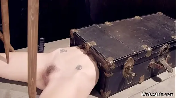 Tonton Blonde slave laid in suitcase with upper body gets pussy vibrated Klip baharu