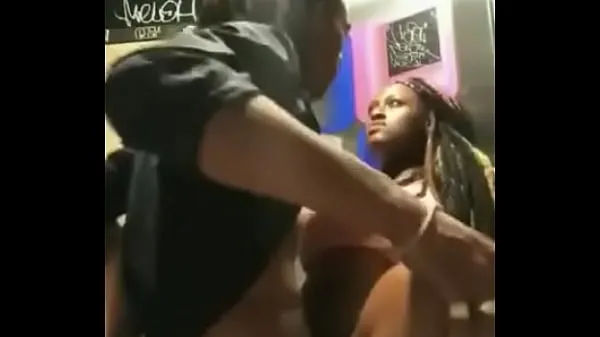 Xem Ebony couple quick in the club toilet Clip mới