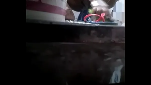 Tonton Bhabhi Bathing while devar making video Klip baru