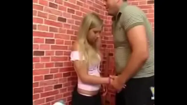 Se perverted stepdad punishes his stepdaughter friske klip