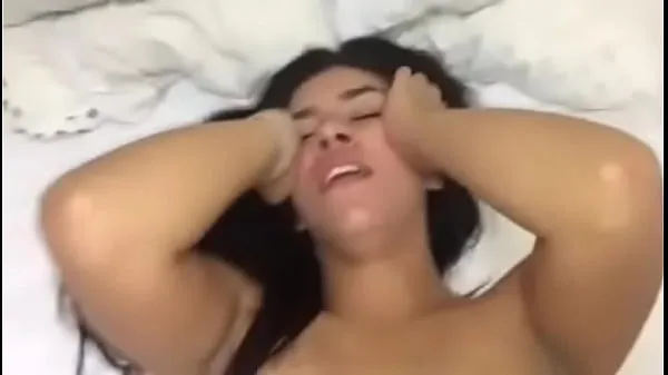 Tonton Hot Latina getting Fucked and moaning Klip baru