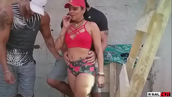Xem Ksal Hot and his friend Pitbull porn try to break into a house under construction to fuck, but the mosquitoes fucked with them Clip mới
