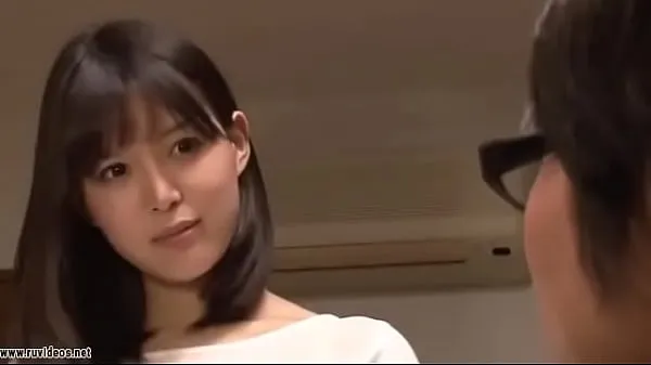دیکھیں Sexy Japanese sister wanting to fuck تازہ تراشے