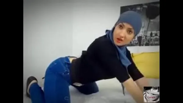 Tonton beautiful muslim woman Klip baharu