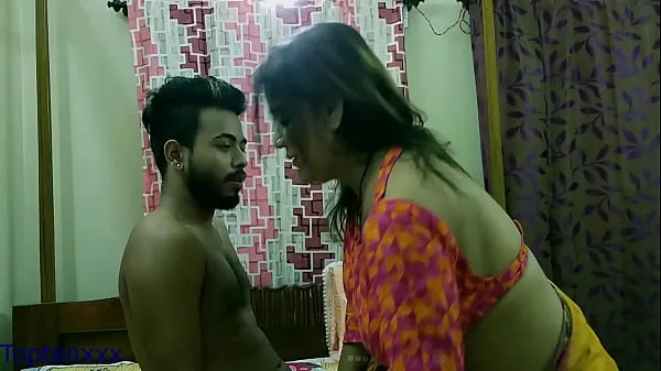 Bekijk Bengali Milf Aunty vs boy!! Give house Rent or fuck me now!!! with bangla audio nieuwe clips
