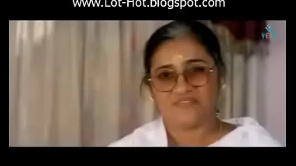 Watch Hot Mallu Aunty ACTRESS Feeling Hot With Her Boyfriend Sexy Dhamaka Videos from Indian Movies 7 fresh Clips