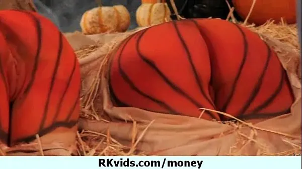 Obejrzyj Real sex for money 29nowe klipy