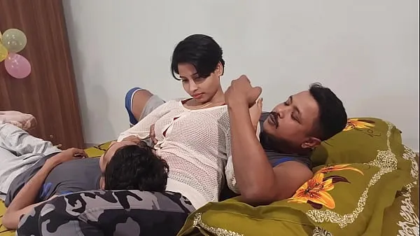 Tonton amezing threesome sex step sister and brother cute beauty .Shathi khatun and hanif and Shapan pramanik Klip baharu