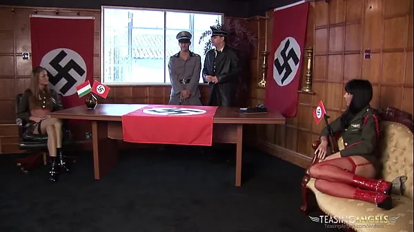 Two Nazi girls having fun with hard cocks together Yeni Klipleri izleyin