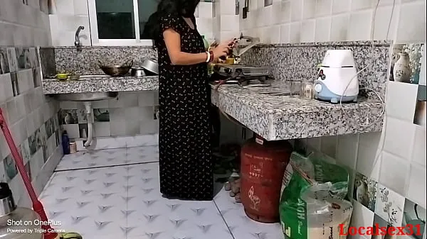 Se Indian Village Wife Kitchen Sex friske klip