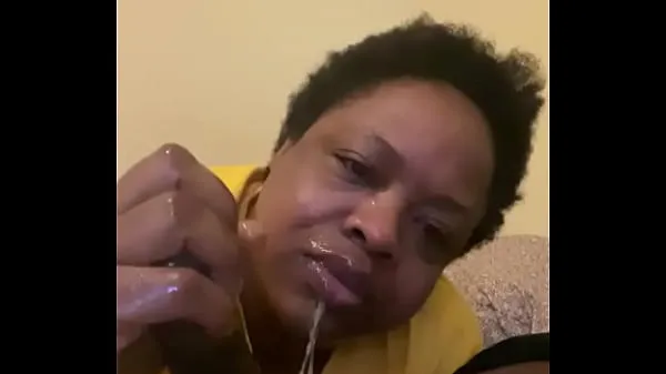 Nézzen meg Mature ebony bbw gets throat fucked by Gansgta BBC friss klipet