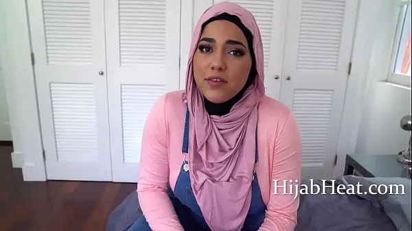 Watch Chubby Arab Stepsis Gets Me Hummus Hoping To Get Some fresh Clips