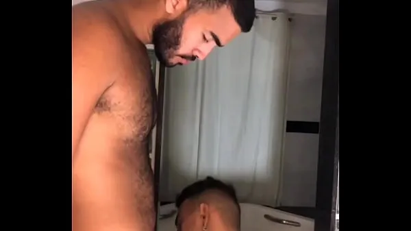 Assista a The Pernambuco made me suck his cock and fucked my ass clipes recentes