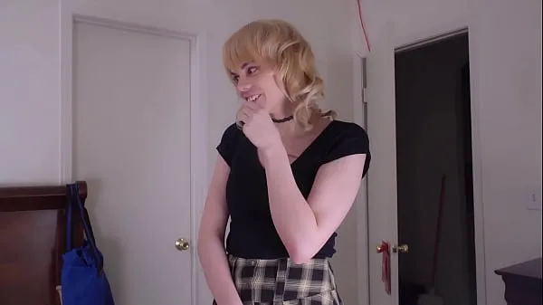 Tonton Trans Teen Wants Her Roommate's Hard Cock Klip baru