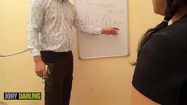 Sledujte Indian xxx Tuition teacher teach her student what is pussy and dick, Clear Hindi Dirty Talk by Jony Darling nových klipů
