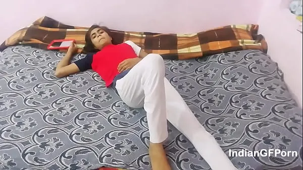 Titta på Skinny Indian Babe Fucked Hard To Multiple Orgasms Creampie Desi Sex färska klipp