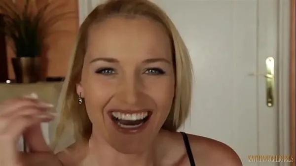 Sledujte step Mother discovers that her son has been seeing her naked, subtitled in Spanish, full video here nových klipů