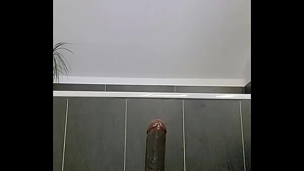 Guarda Crossdresser enorme dildo fatto in casanuovi clip