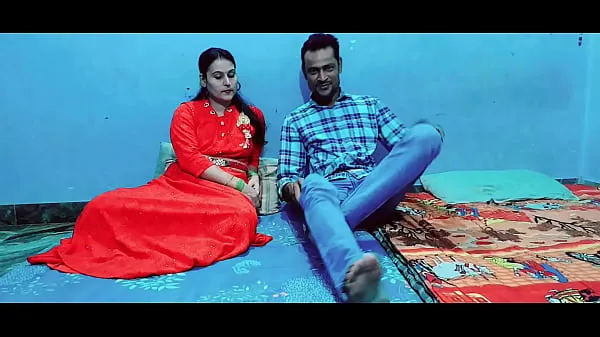 Tonton Desi bhabhi chudai bedroom video hardcore sex video bedroom scene Klip baharu