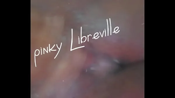 观看Pinkylibreville - full video on the link on screen or on RED个新剪辑