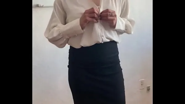 Assista a STUDENT FUCKS his TEACHER in the CLASSROOM! Shall I tell you an ANECDOTE? I FUCKED MY TEACHER VERO in the Classroom When She Was Teaching Me! She is a very RICH MEXICAN MILF! PART 2 clipes recentes